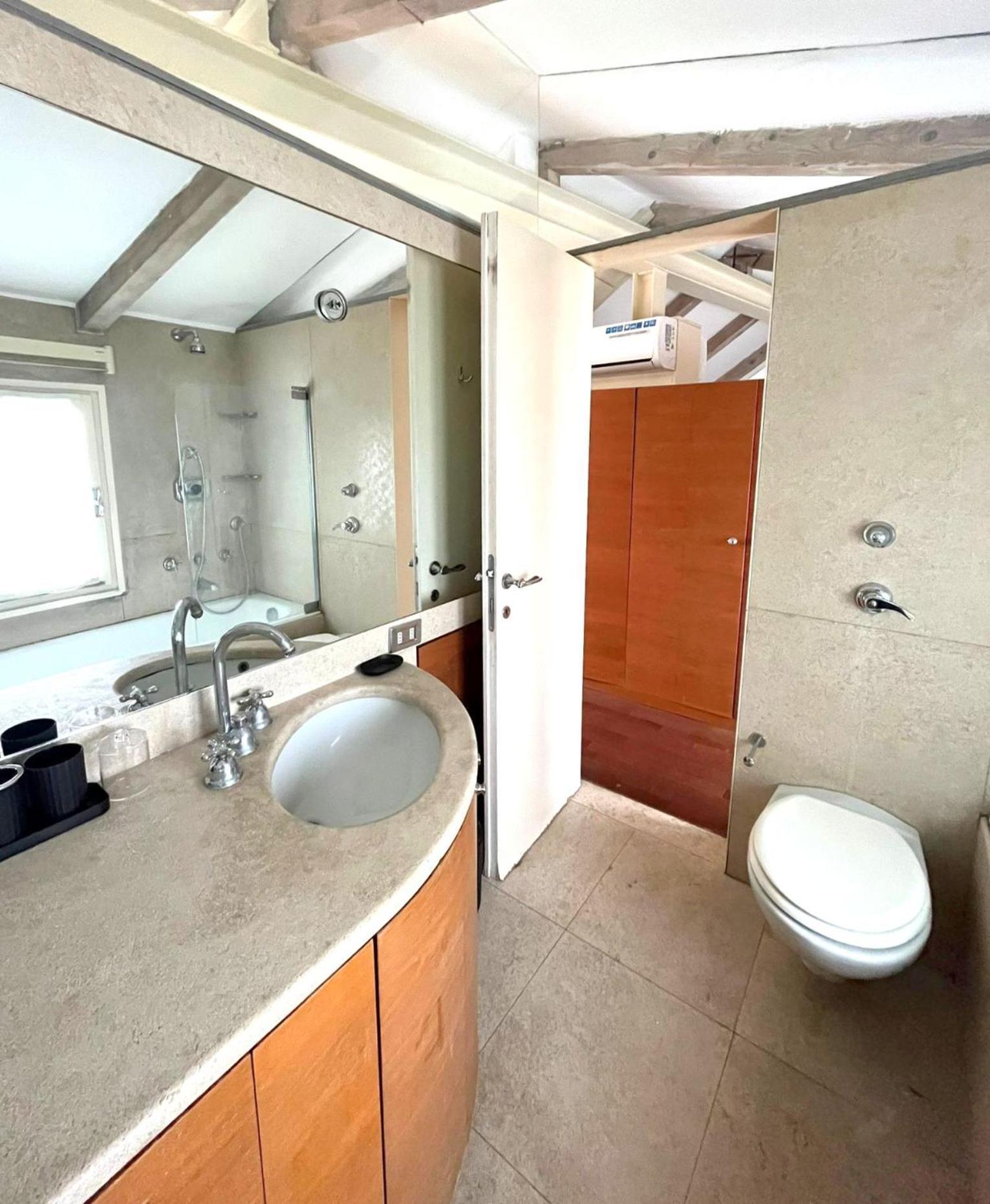Accomodo Mil68 Loft Centro Storico Милан Экстерьер фото